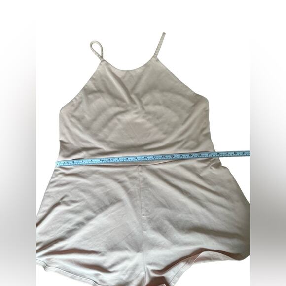 Fabletics Kyla Romper in Dusty Rosette XXL - Picture 7 of 10